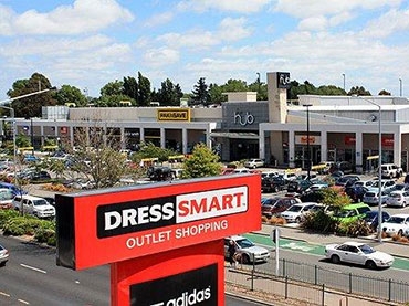 Dress-Smart Outlet Centre